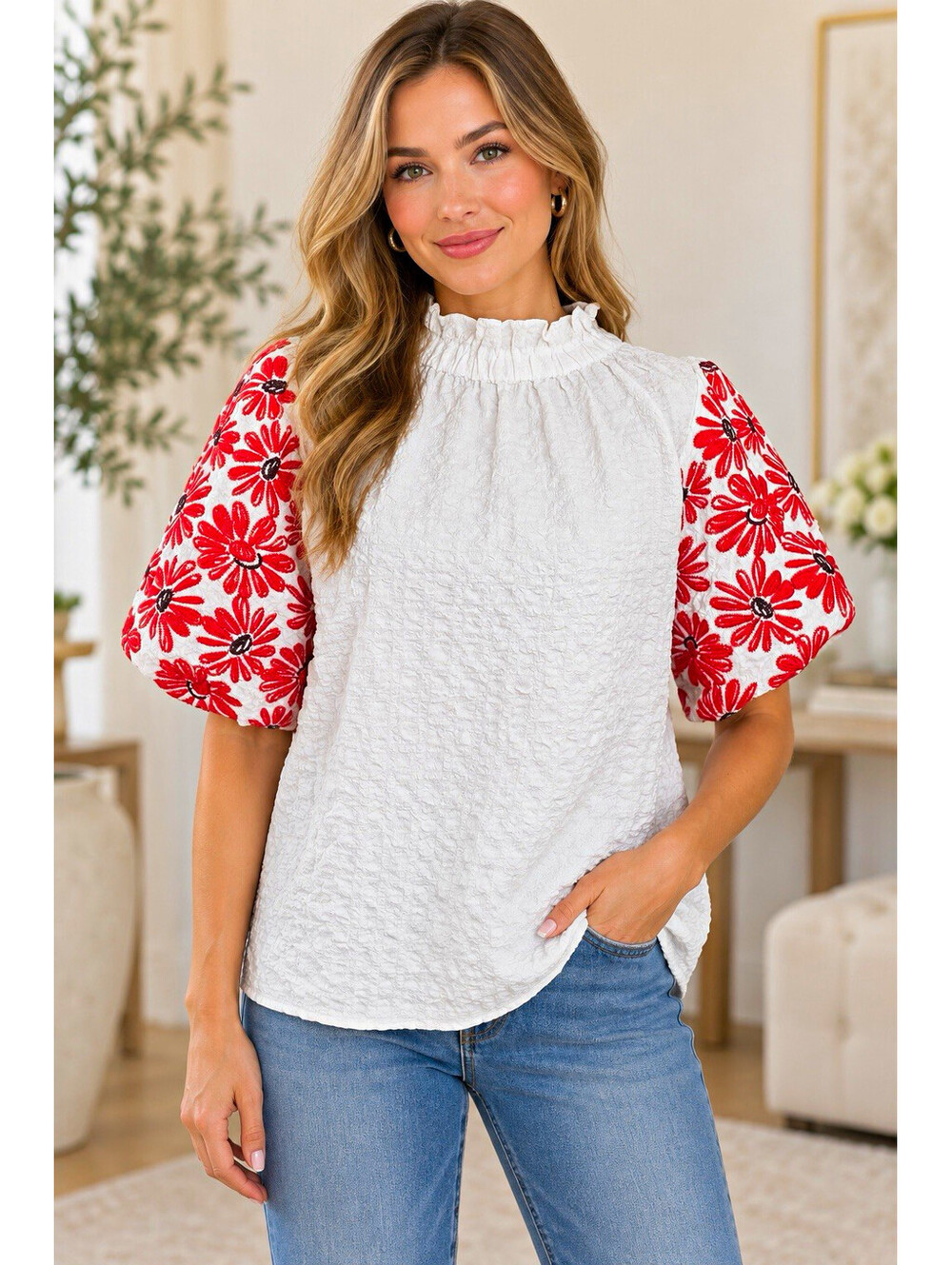THML White Textured Top Red Floral Puff Sleeves Size Medium